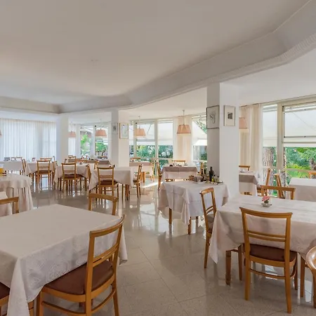 Hotel Escorial-2